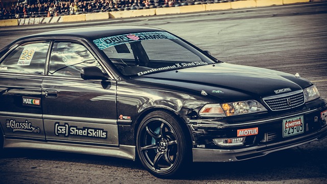 就發生在謝 就發生在謝